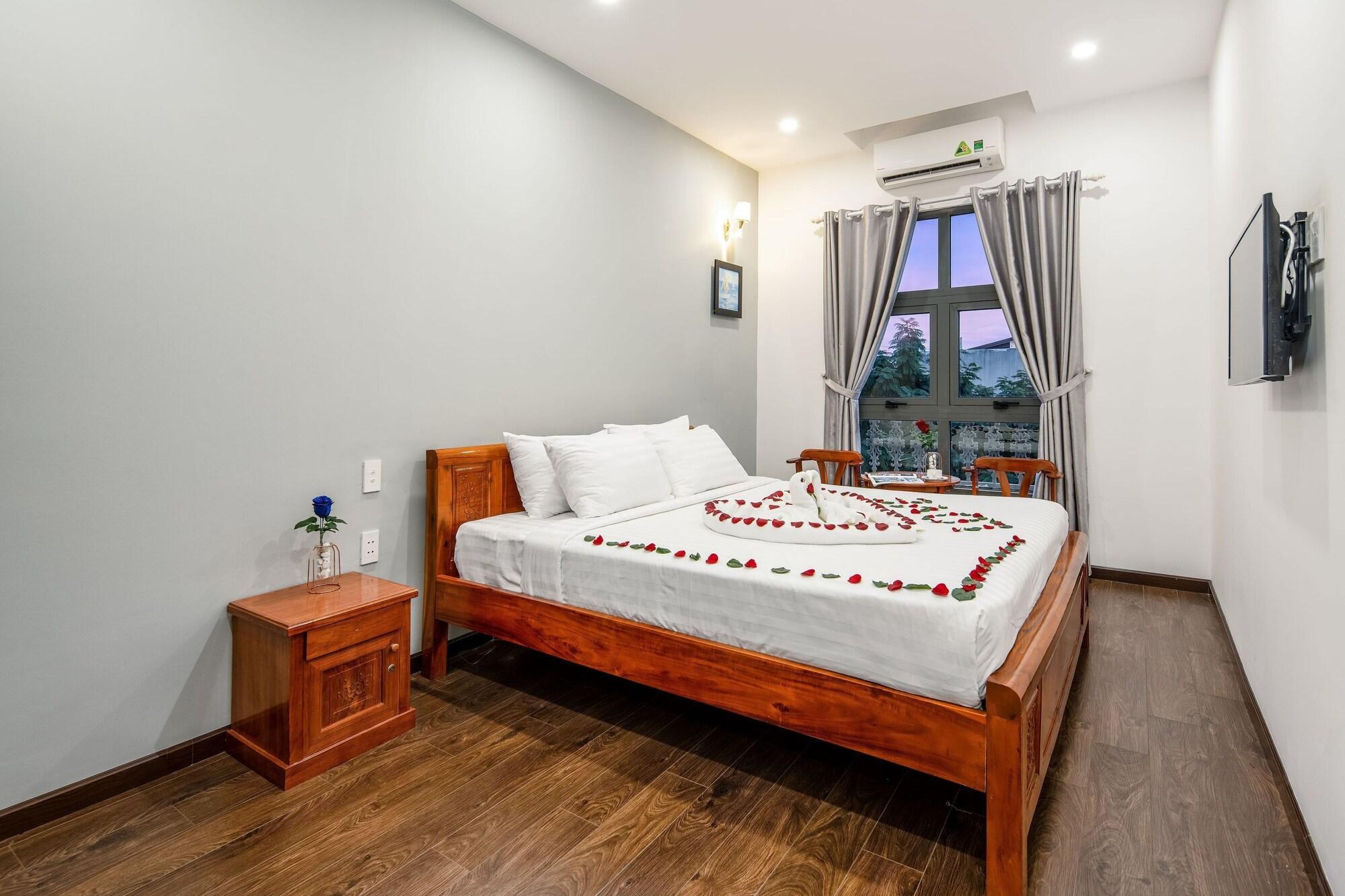 Bamboo Hotel Дананг Экстерьер фото