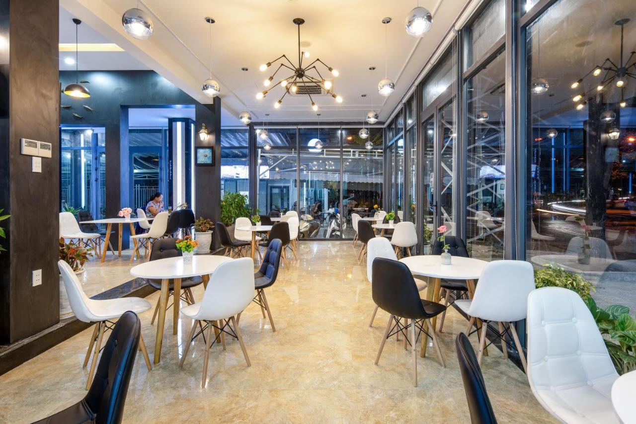 Bamboo Hotel Дананг Экстерьер фото