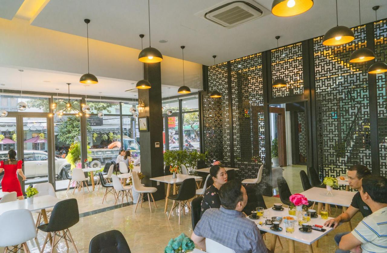 Bamboo Hotel Дананг Экстерьер фото